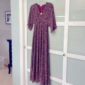 Pink and red boutique floral maxi dress! New with tags! Size S